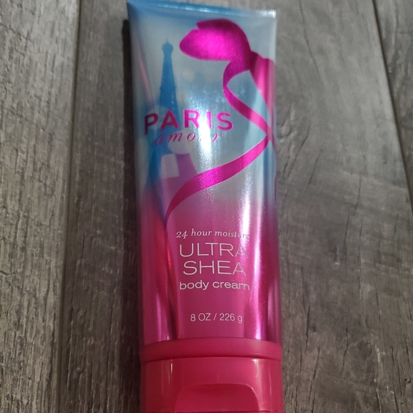 Bath & Body Works Other - Bath and Body Works Paris Amour
